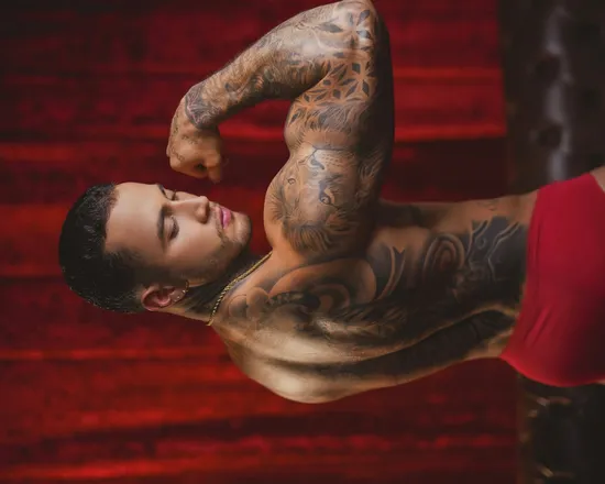OnlyFans cuenta magicmaki1 header 2