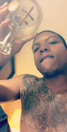 OnlyFans cuenta kingmoneymitch header 2