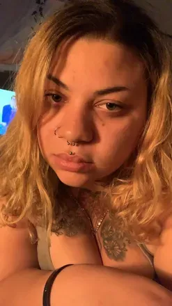 OnlyFans account  crybabykia avatar 1