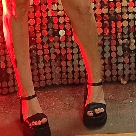 OnlyFans cuenta solooo_piees_147 header 2