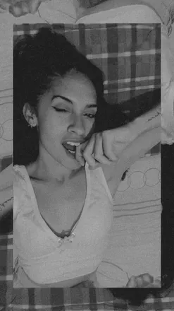 OnlyFans cuenta mara011 header 2