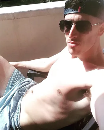 OnlyFans cuenta keezy-dawg header 2