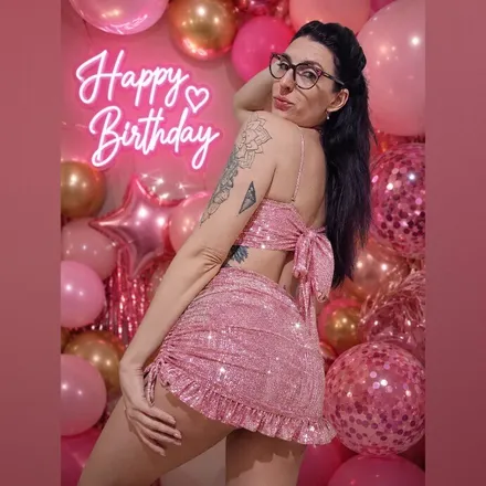 OnlyFans de cherrylbombxxx