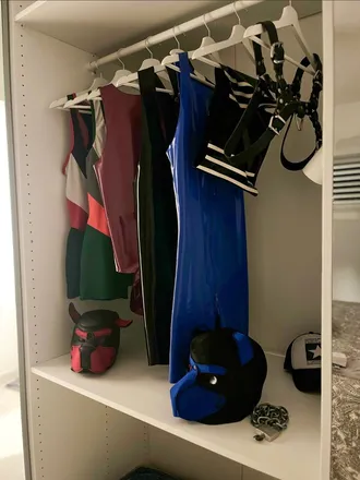 OnlyFans cuenta oni_fetish header 2