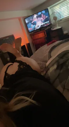 OnlyFans cuenta baddgalbribri header 2