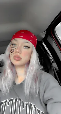 OnlyFans cuenta violet_lynn_reed3 header 2