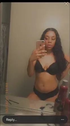 OnlyFans cuenta loveeleey avatar 1