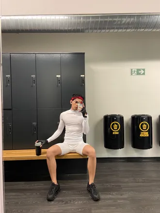 OnlyFans account  ebiworkout header 2