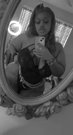 OnlyFans account  beyoutifullieflawed avatar 1