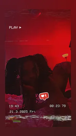 OnlyFans cuenta bratzzbrixxx header 2