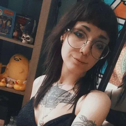 OnlyFans account  extinctseraph avatar 1