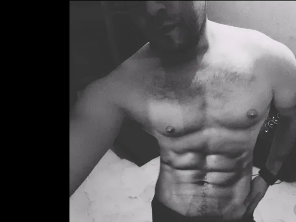 OnlyFans account  enzogio21 header 2