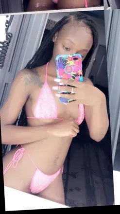 OnlyFans cuenta fine.ass.niquee avatar 1