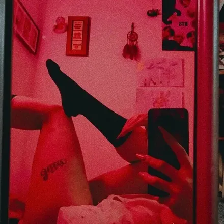 OnlyFans account  cherry_2192 header 2