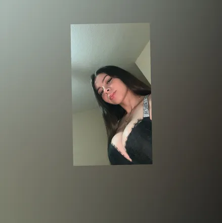 OnlyFans cuenta alma.garcia23 header 2