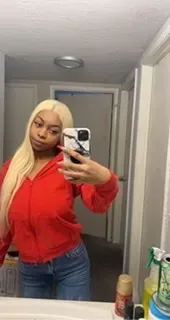 OnlyFans cuenta badgallauryn avatar 1