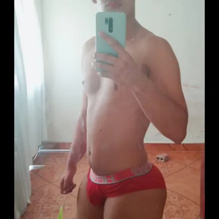 OnlyFans cuenta rousseltx_1 header 2