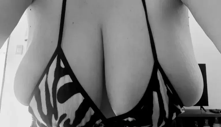 OnlyFans cuenta vipmari header 2