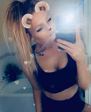 OnlyFans cuenta u196390294 header 2