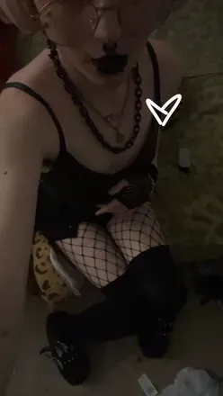 OnlyFans cuenta howlsplayroom avatar 1