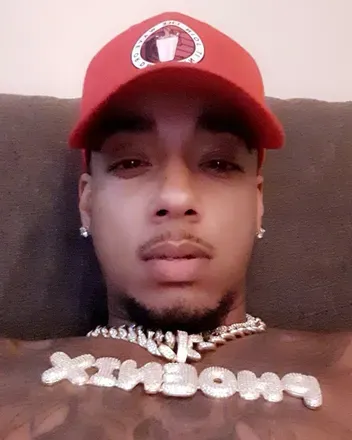 OnlyFans cuenta transmanrealness avatar 1