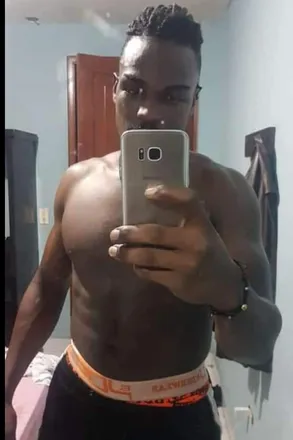 OnlyFans cuenta u242257581 header 2