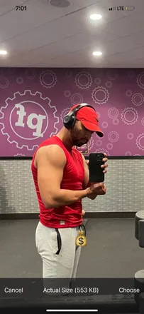 OnlyFans account  papi_cris header 2