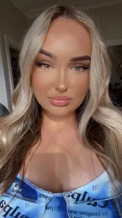 OnlyFans cuenta hollymae01 avatar 1