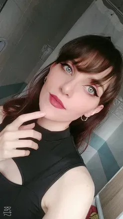 OnlyFans cuenta yandere_girlfriend avatar 1