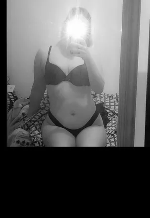OnlyFans cuenta yoursugarbabyyx header 2