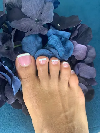 OnlyFans cuenta solesandtoesss header 2