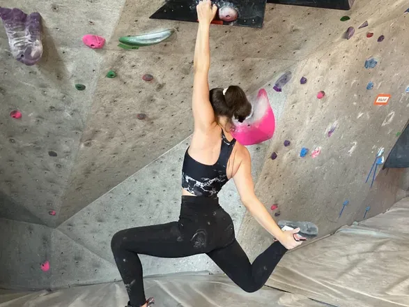 OnlyFans cuenta rockclimbingyogi header 2