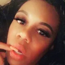 OnlyFans account  purplereinxxx avatar 1