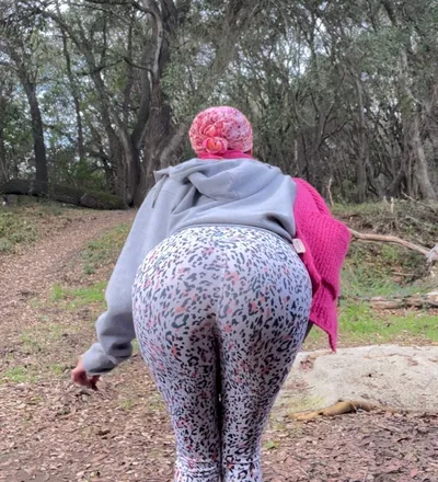 OnlyFans cuenta noemi.thrillz header 2