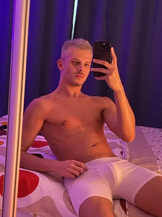 OnlyFans cuenta jakeekaj7777 header 2