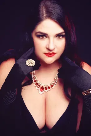 OnlyFans cuenta curvy_pheonix avatar 1