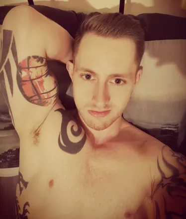 OnlyFans cuenta dan_smithh header 2