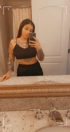OnlyFans cuenta saltysweetsabrina avatar 1