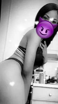 OnlyFans account  therealfreakgirl avatar 1