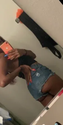 OnlyFans cuenta mizz_brownsuga avatar 1
