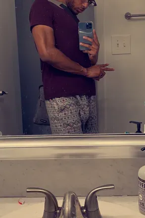 OnlyFans account  stationcrew avatar 1
