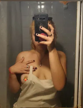 OnlyFans cuenta chloey19 avatar 1