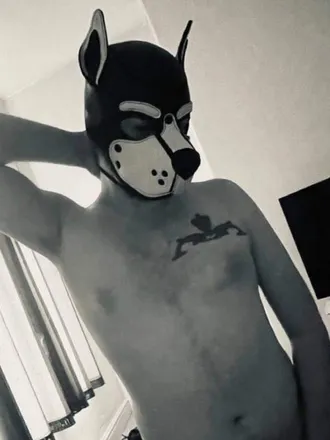 OnlyFans cuenta pupbeowulf header 2