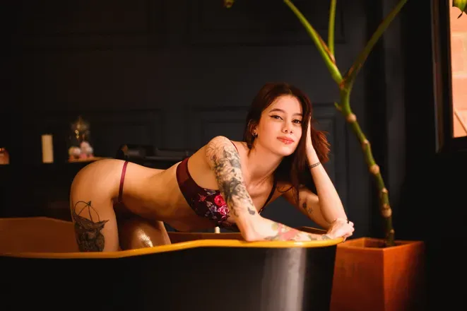 OnlyFans cuenta sabrinamiles header 2