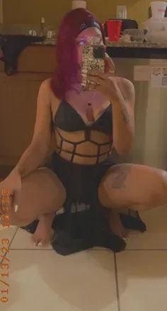 OnlyFans cuenta prettypussiredd avatar 1