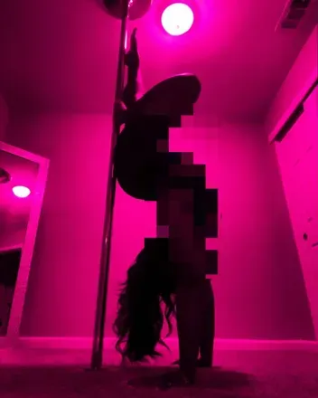 OnlyFans account  montrealprincess1 avatar 1