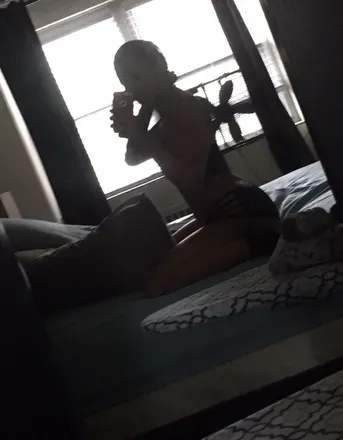OnlyFans cuenta strawberriezncream avatar 1