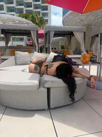 OnlyFans account  xstarfille header 2