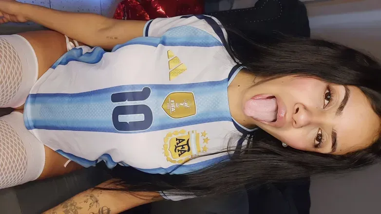 OnlyFans account  valpocahontas header 2