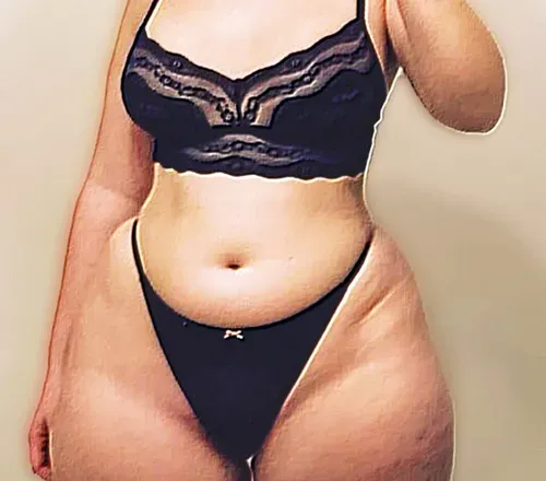 OnlyFans cuenta marisaaah23 avatar 1